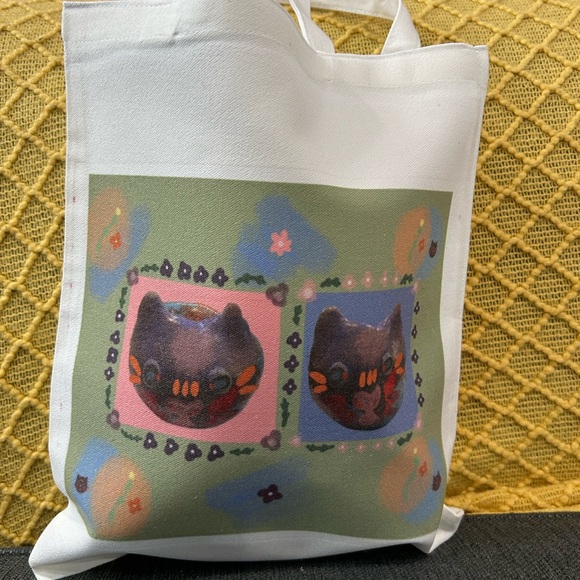 🐱Clay Cat Tote Bag: Original Gouache Art Print🐱 - Picture 10 of 11